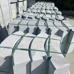 黄石 芝麻灰弧形路沿石