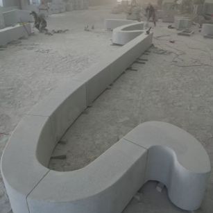 黄石 花岗岩整石坐凳拼装