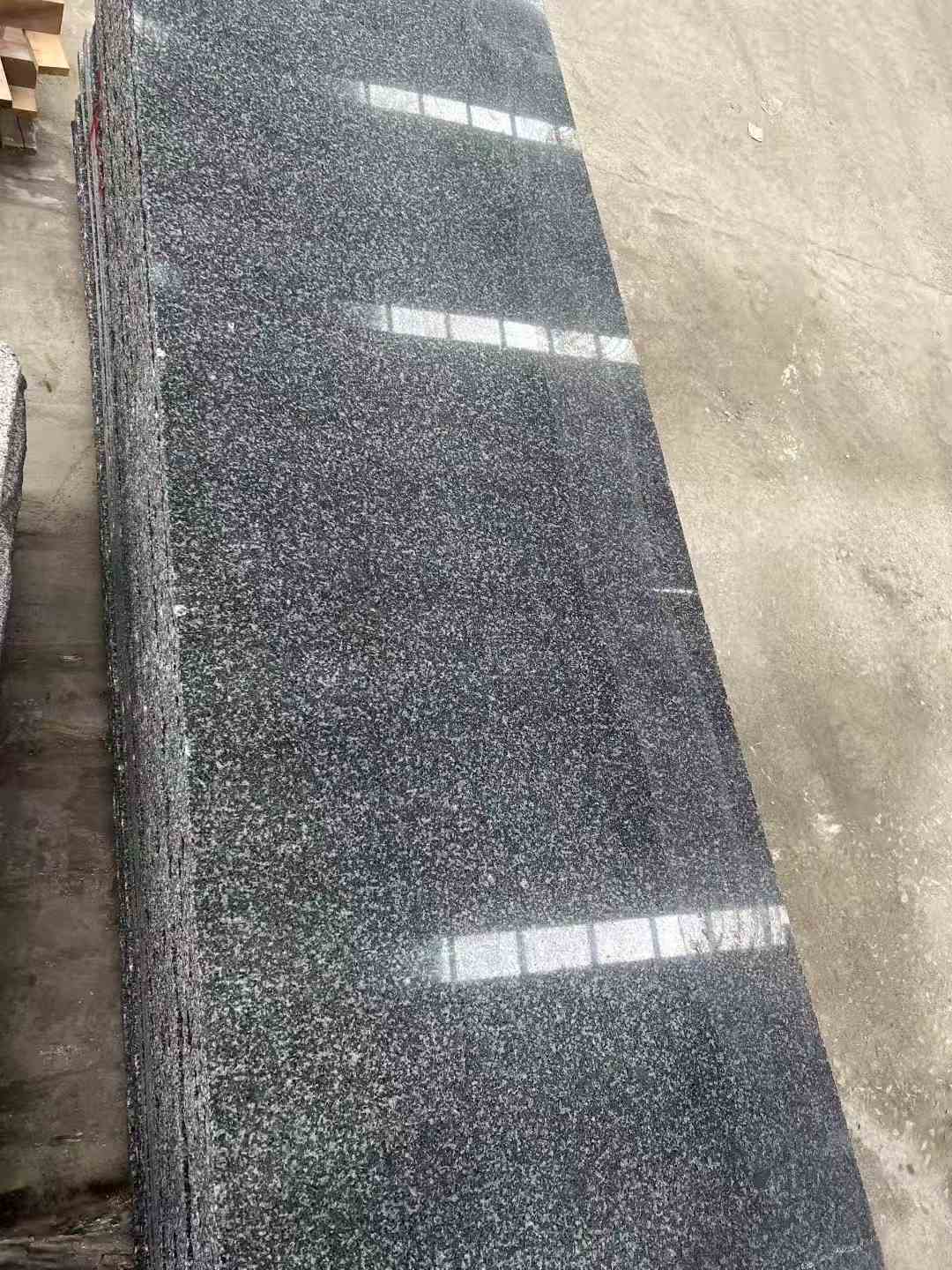 黄石 芝麻黑光面