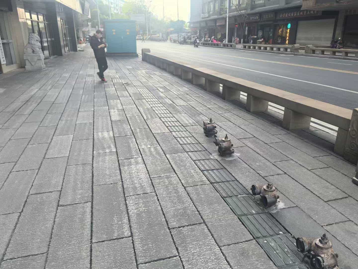 黄石仿古石铺装效果