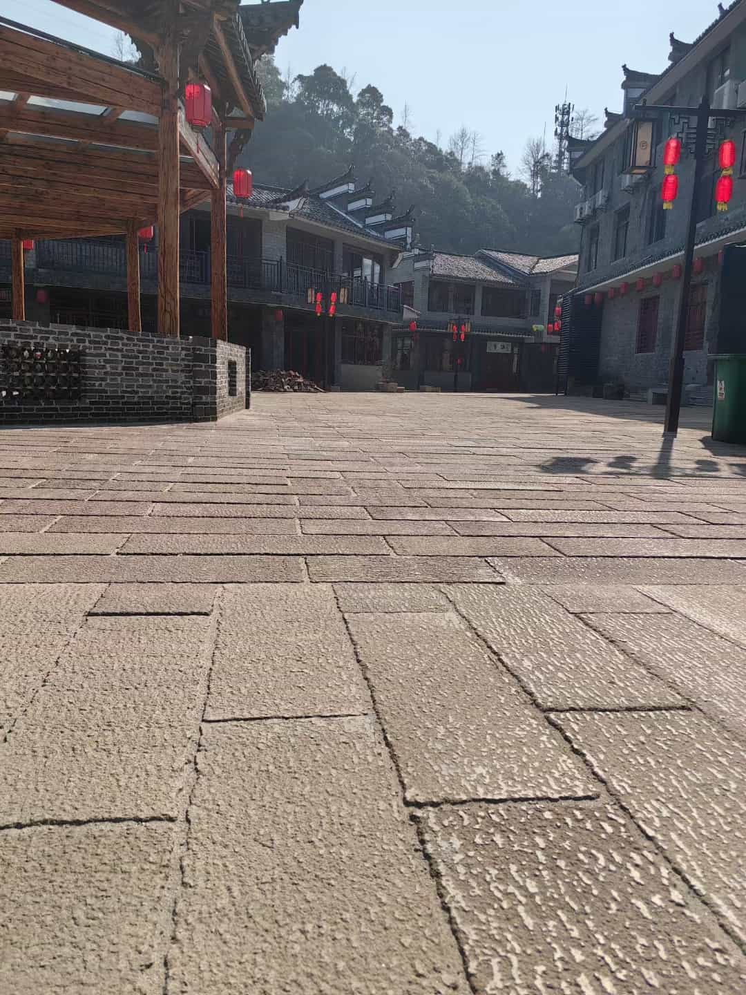 黄石仿古石铺装效果