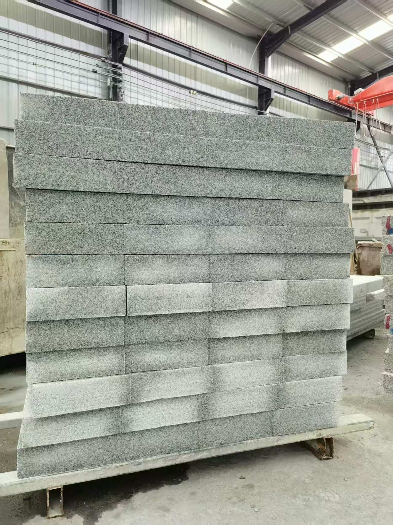 黄石 芝麻白10公分300*600广场地铺，A料定制，尺寸标准，厚薄均匀